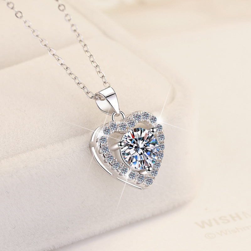 18K White Gold Plated Heart Pendant Necklace for Women – Hypoallergenic Simulated Diamond Halo Crystal Necklace with Adjustable 16–18" Chain & Luxury Gift Box