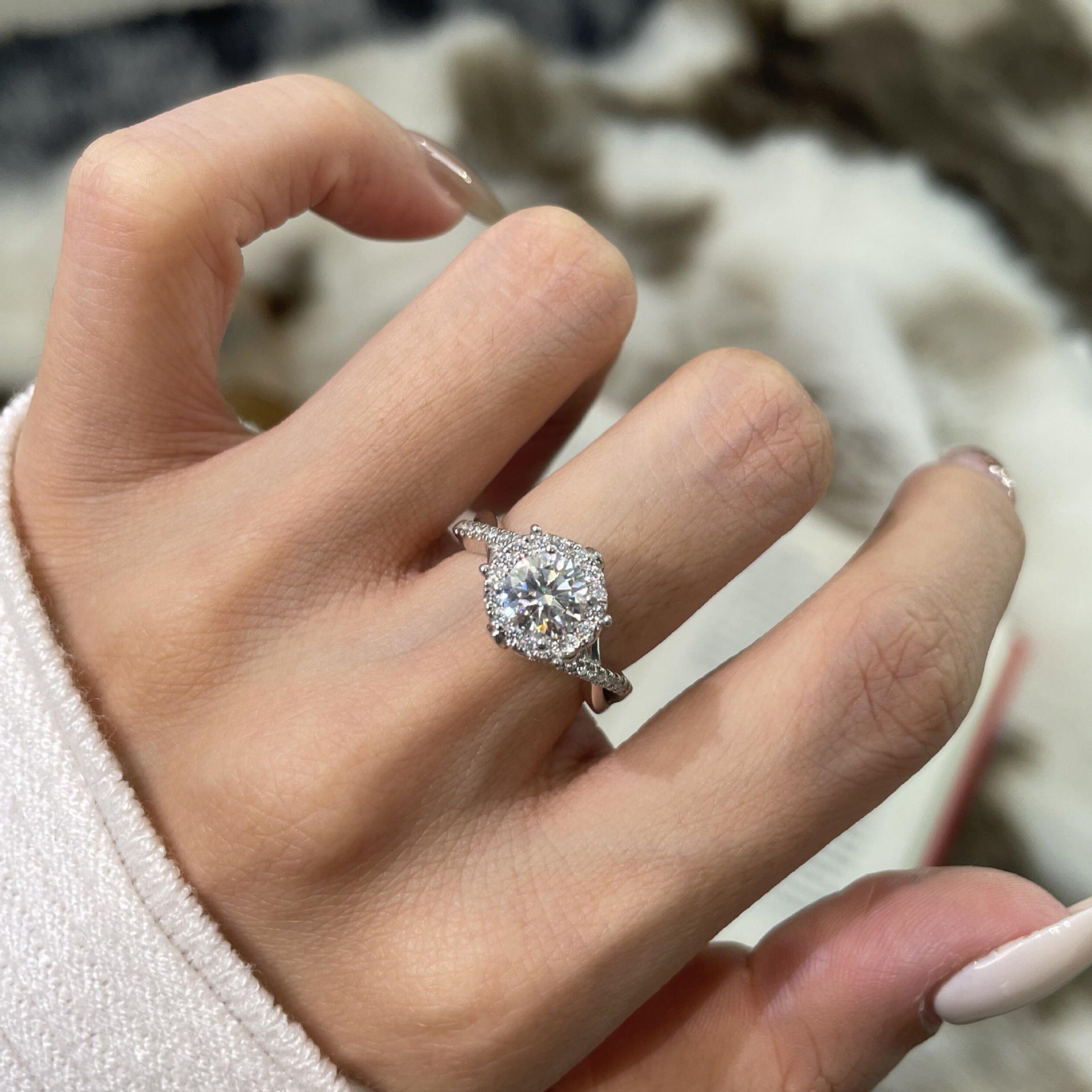 1ct Garden-Themed 925 Sterling Silver Moissanite Ring – Luxury Fake Diamond Look, Lightweight & Elegant