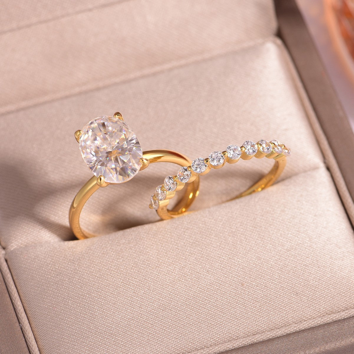 4.5ct D/VVS1 Moissanite engagement radiant Oval Cut Ring