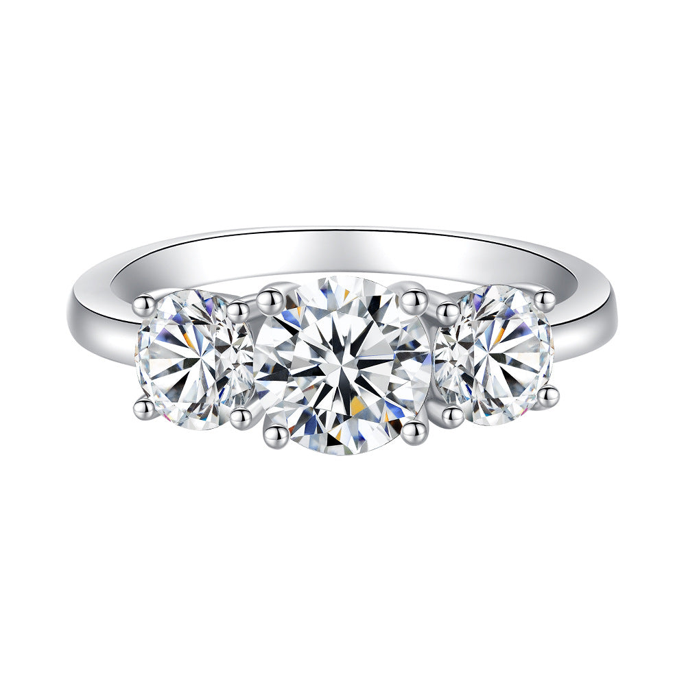 Hot-Selling Copper Moissanite Ring: Elegant Three-Stone Claw-Set Design – Perfect Fashion Jewelry Gift for Any Occasion